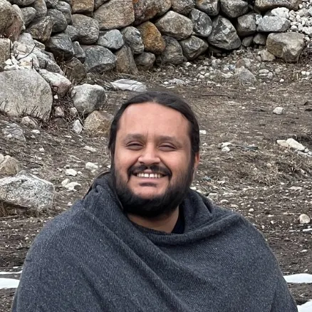 Zoya Hussain - keyboardist and synth designer portrait